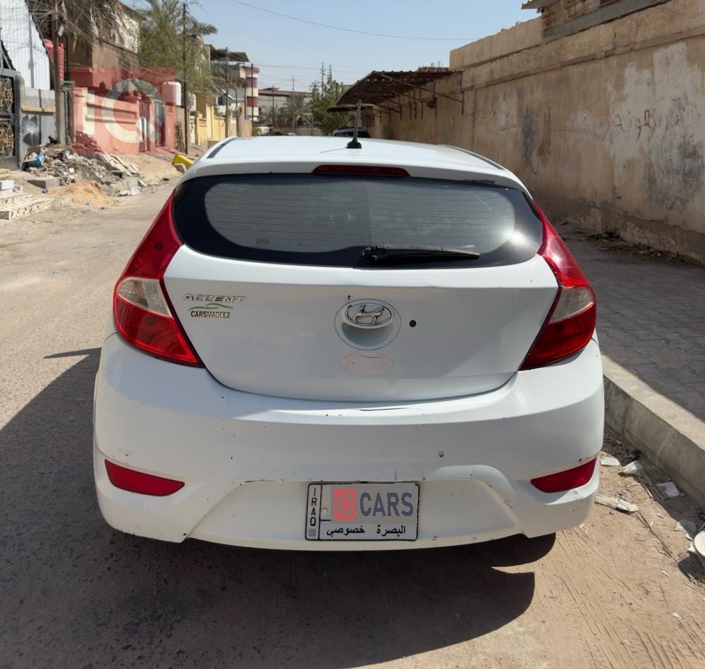 Hyundai Accent Hatchback